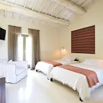 Luxurious In Morre